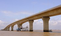 Hai Phong–city of bridges Hai Phong–city of bridges