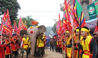 Elephant procession festival in Phu Tho Elephant procession festival in Phu Tho