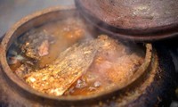 Xiêu lòng với niêu cá kho làng Vũ Đại Xiêu lòng với niêu cá kho làng Vũ Đại