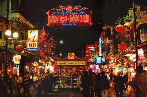 Pedestrian streets & Night market in Hanoi