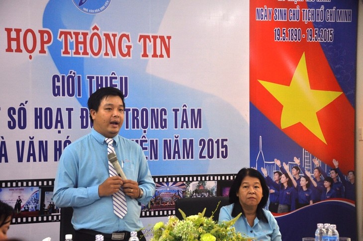 Youth cycle to commemorate 40th anniversary of southern liberation - ảnh 1