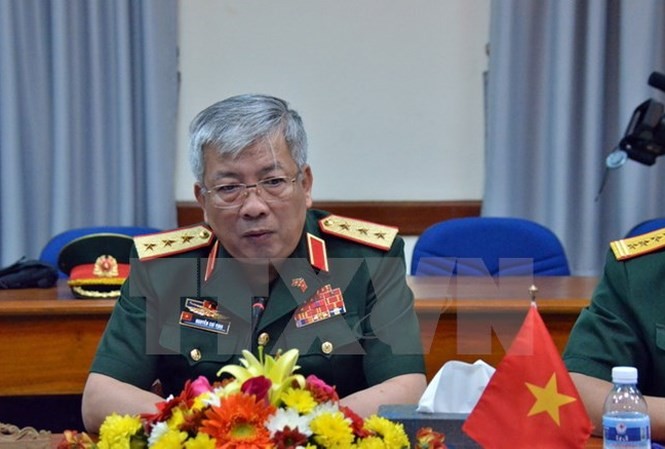 Vietnam dengan gigih membela kedaulatan-nya di Laut Timur di atas dasar ketentuan hukum internasional - ảnh 1
