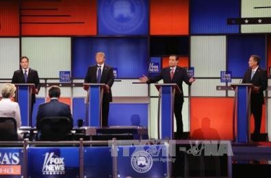 米共和討論会、貿易・雇用で論戦重要州決戦前に - ảnh 1