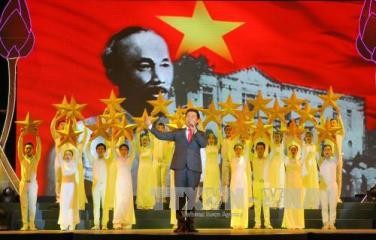国内外ホーチミン主席生誕を記念する活動 - ảnh 1