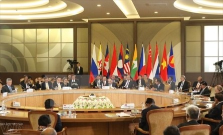 フック首相、ASEAN・ロシア首脳会議に出席 - ảnh 1