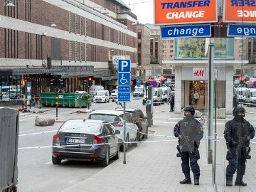 スウェーデン・テロ 容疑者はウズベク出身 地元紙「IS支持者」 - ảnh 1