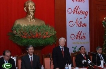 チョン党書記長、代表的な知識人、科学者らにテトの挨拶を行う - ảnh 1