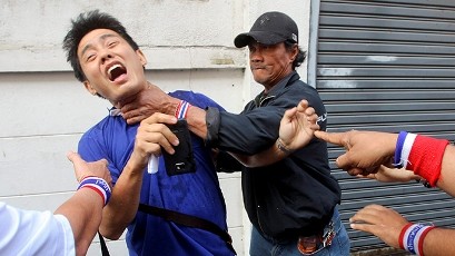 タイ、反政府デモ指導者が銃撃で死亡 - ảnh 1