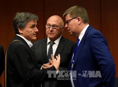 EU、ギリシャの債務軽減策協議 月内合意目指す - ảnh 1