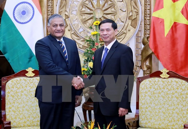 Deputy Foreign Minister meets Indian Minister of State for External Affairs - ảnh 1