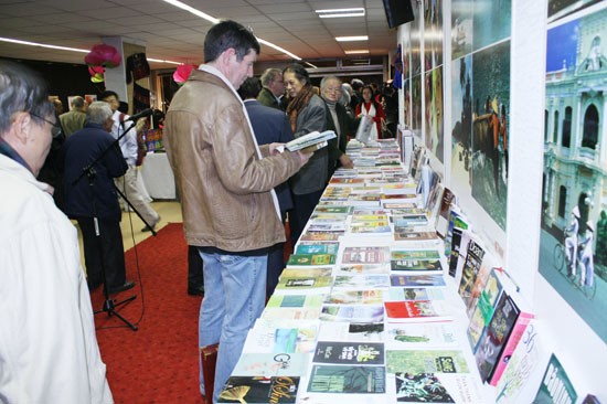 Vietnamesische Bücher an internationale Leser bringen - ảnh 1
