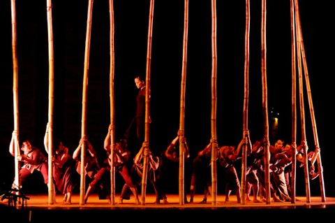 Das Zirkusstück “Lang toi” und die Geschichte über die Kulturintegration - ảnh 1