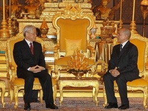 Развитие и укрепление дружбы и солидарности между Вьетнамом и Камбоджей - ảnh 1