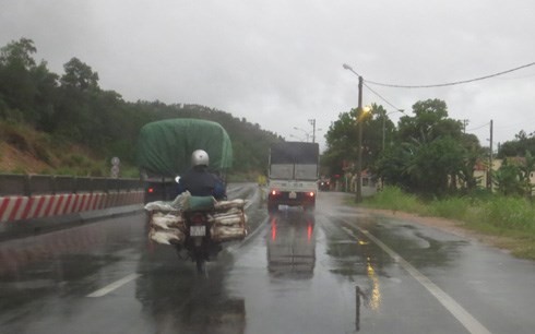 tâm bão số 1 tiến sát bờ biển quảng ninh-thái bình hình 0 tam bao so 1 tien sat bo bien quang ninh-thai binh hinh 0