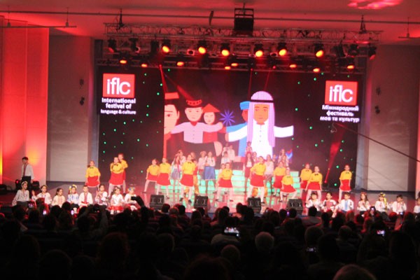 Festival Quốc tế về ngôn ngữ và văn hóa tại Ucraina - ảnh 3