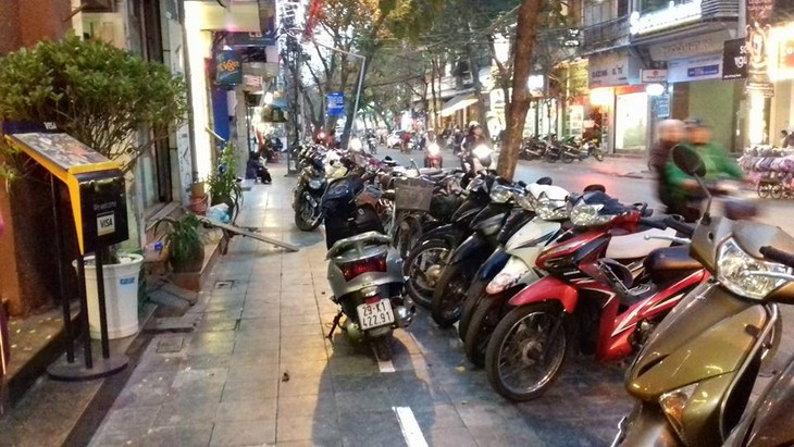 Lập lại trật tự đô thị từ không gian hè phố - ảnh 3