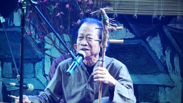 Nghệ sĩ nhân dân Xuân Hoạch cống hiến hết mình cho nghệ thuật âm nhạc dân gian - ảnh 1