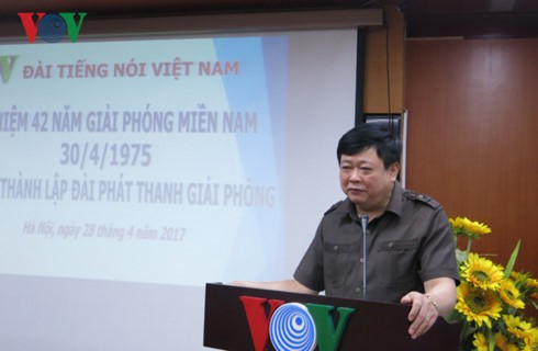 VOV holds get together of Liberation Radio staff - ảnh 2