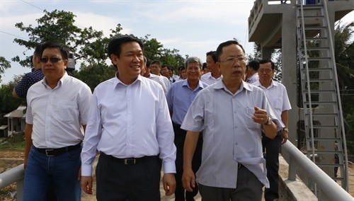 Aprecia vicepremier vietnamita superación de secuelas de desastre natural de Hau Giang - ảnh 1