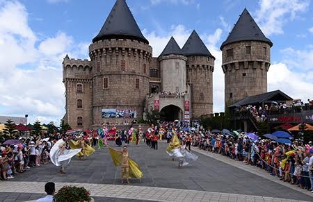 Romántica Ba Na en temporada de bodas - ảnh 9