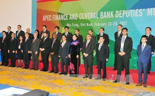 Inauguran en Nha Trang reunión de subjefes de Finanzas del APEC - ảnh 1
