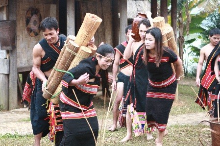 Tradición de casamiento de los Gie Trieng - ảnh 1