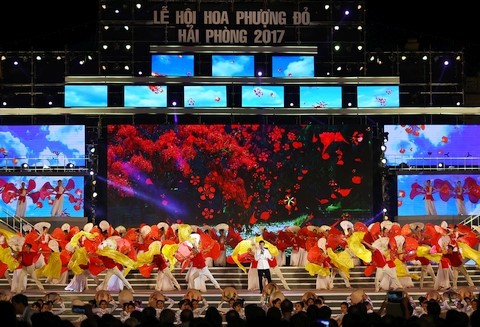 Inician en ciudad portuaria vietnamita el Festival del Flamboyán 2017 - ảnh 1