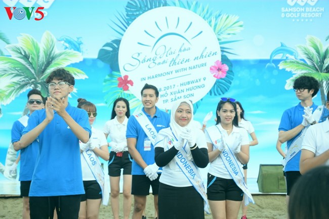 Ekstra kurikuler yang dijalankan para kontestan “Nyanyian ASEAN+3“- 2017 - ảnh 5