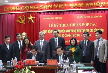 Hội Nông dân Việt Nam ký thỏa thuận hợp tác nghiên cứu khoa học với Tạp chí Cộng sản - ảnh 1