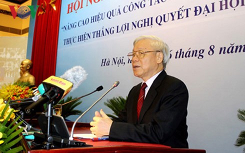ยืนหยัดและตั้งใจปกป้องอธิปไตยของประเทศด้วยสันติวิธี - ảnh 3