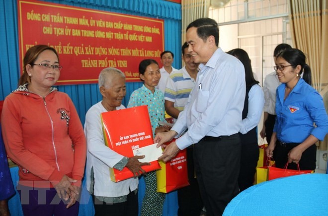 Chủ tịch Ủy ban Trung ương MTTQ Việt Nam thăm và chúc Tết cổ truyền đồng bào Khmer ở Trà Vinh - ảnh 1