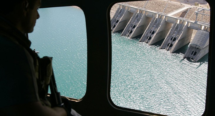 Iraqi air force kills 19 IS commanders in Monsul - ảnh 1