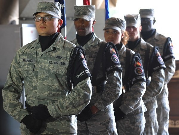 USA beginnen mit Training für irakische Sicherheitskräfte - ảnh 1