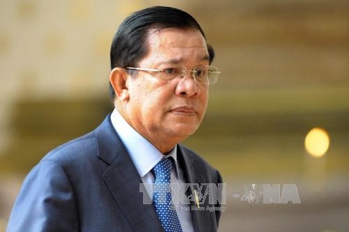 นายกรัฐมนตรีกัมพูชาชื่นชมบทบาทของสมาคมมิตรภาพเวียดนาม-กัมพูชา - ảnh 1