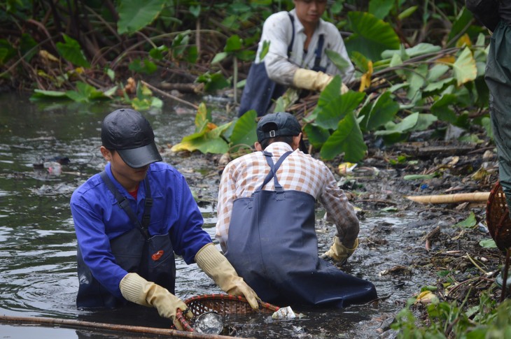 Keep Hanoi Clean group: Let’s tidy up the city! - ảnh 4
