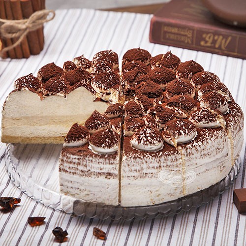 Tiramisu Cake - ảnh 4