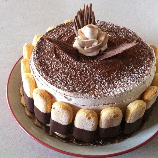 Tiramisu Cake - ảnh 1