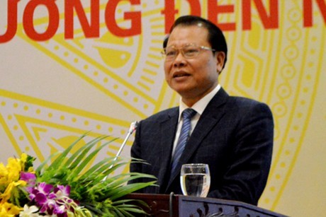 Government urges completion of 432 SOE equitizations in 2015 - ảnh 1