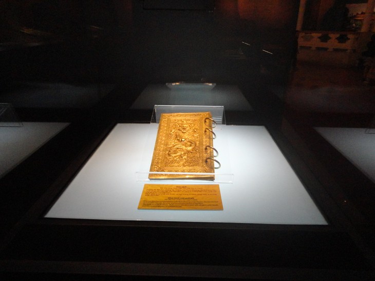 Golden books of the Nguyen Dynasty – Vietnam’s sacred imperial treasures - ảnh 2