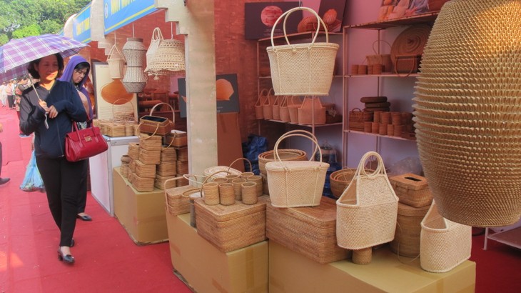 Vietnam Traditional Craft Village Tourism Festival 2016 at Thang Long Imperial Citadel - ảnh 3