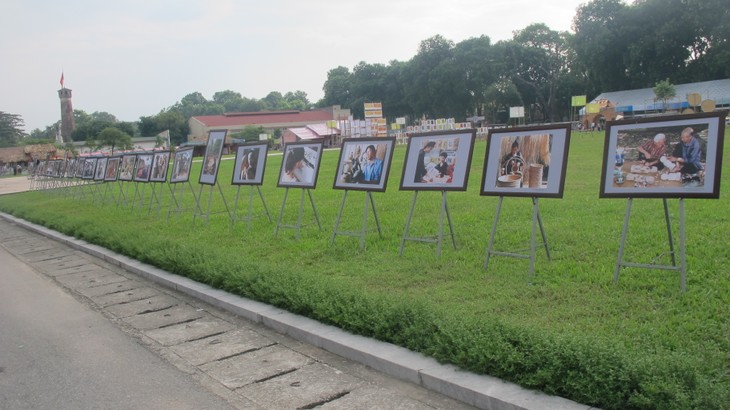 Vietnam Traditional Craft Village Tourism Festival 2016 at Thang Long Imperial Citadel - ảnh 6