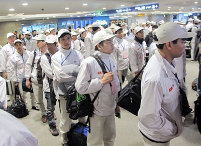 Le Vietnam veut envoyer 105 mille travailleurs à l’étranger en 2017 - ảnh 1