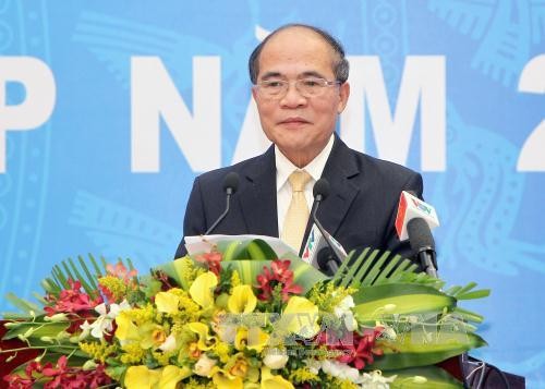 ប្រធានរដ្ឋសភា Nguyen Sinh Hung បញ្ជាណែនាំការងារខុទ្ទកាល័យរដ្ឋសភាឆ្នាំ២០១៥ - ảnh 1