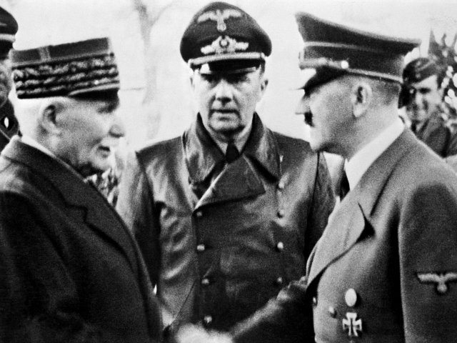 Seconde guerre mondiale: la France entrouvre les archives du régime de Vichy - ảnh 1