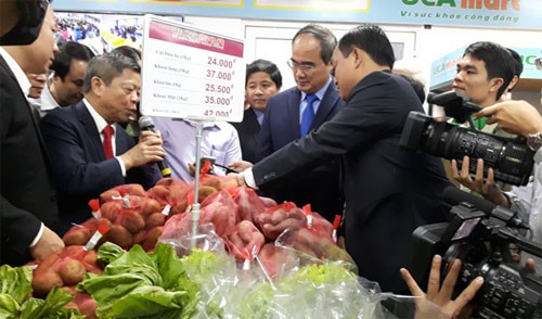 Inauguration d’une chaîne de produits agro-alimentaires sûrs - ảnh 1