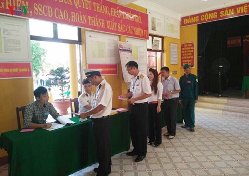 Voter turnout reaches 98.77% - ảnh 1