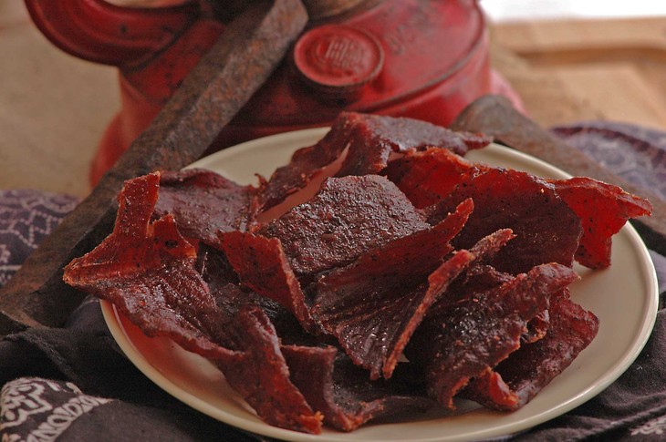 Dried beef jerky - ảnh 2