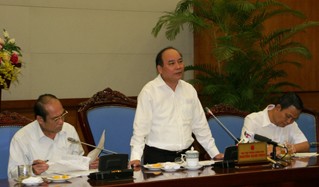 Vize-Premierminister Nguyen Xuan Phuc tagt zur städtischen Verwaltungen - ảnh 1