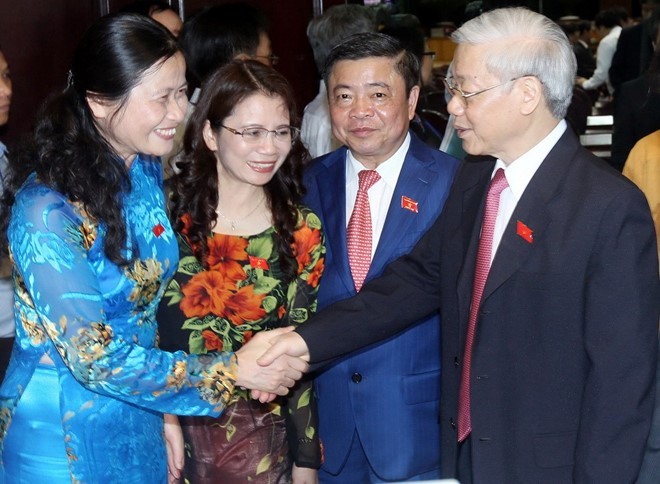 KPV-Generalsekretär Nguyen Phu Trong trifft die Bewohner im Stadtbezirk Hoan Kiem in Hanoi - ảnh 1