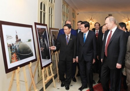 Russland bewilligt Abkommenentwurf mit Vietnam über Zusammenarbeit im Kommunikationsbereich - ảnh 1
